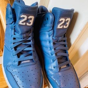 Nike air Jordan’s 1 Flight 4 high Top (820135-400)